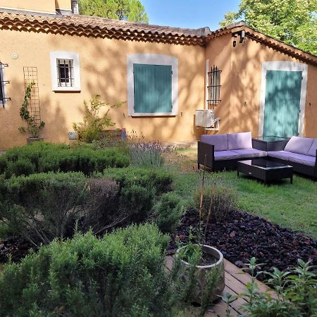 Au Bord De L'Alzon Daire Uzès Dış mekan fotoğraf