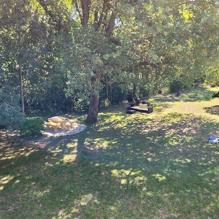 Au Bord De L'Alzon Daire Uzès Dış mekan fotoğraf