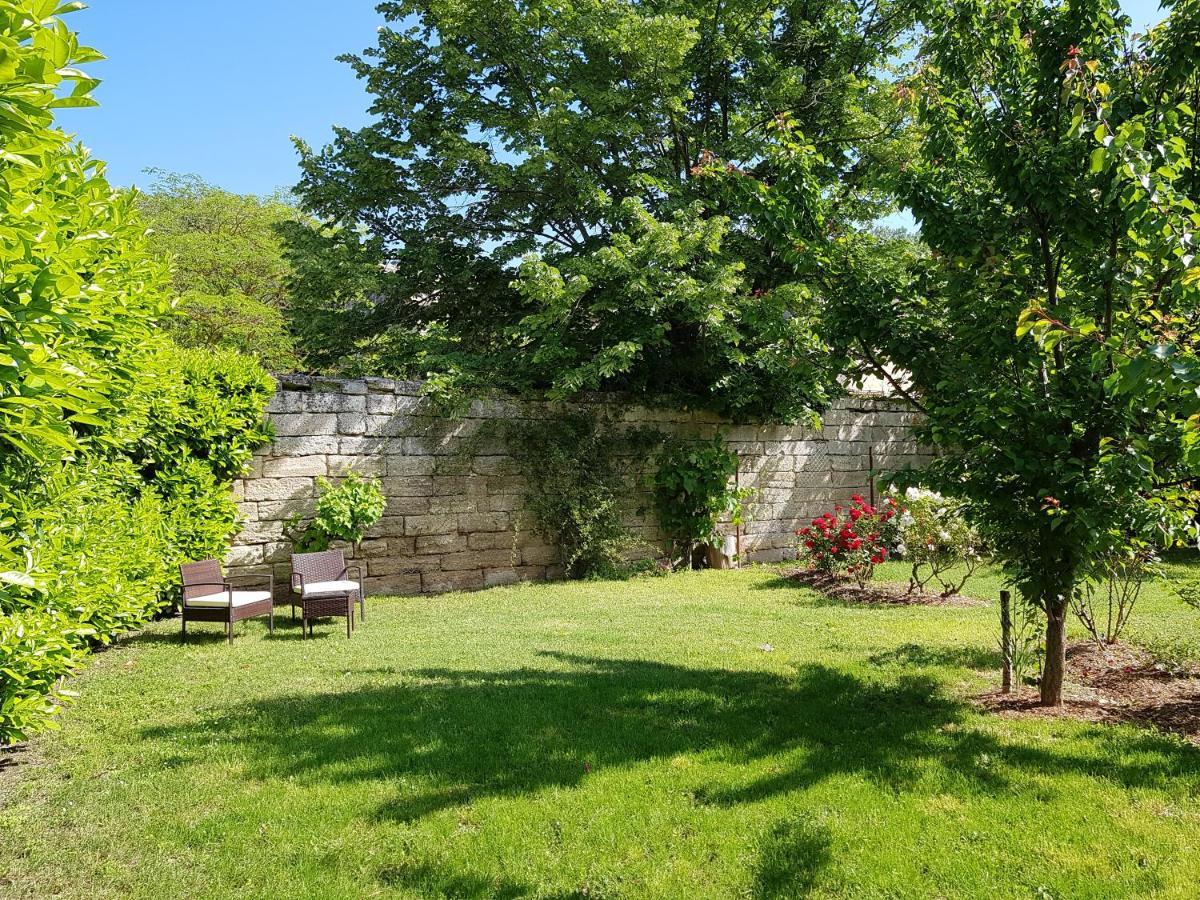 Au Bord De L'Alzon Daire Uzès Dış mekan fotoğraf